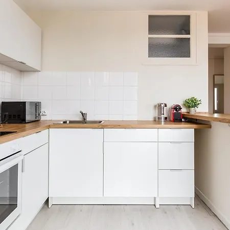 Appartement A Pair Of Two-bed With Outdoor Spaces And Parking By The Garonne Toulouse
