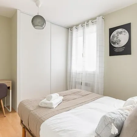 A Pair Of Two-bed With Outdoor Spaces And Parking By The Garonne Appartement *