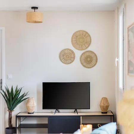 A Pair Of Two-bed With Outdoor Spaces And Parking By The Garonne Apartmán Toulouse