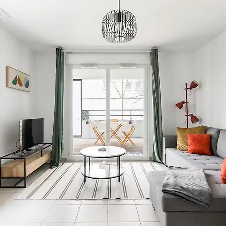 Apartmán A Pair Of Two-bed With Outdoor Spaces And Parking By The Garonne